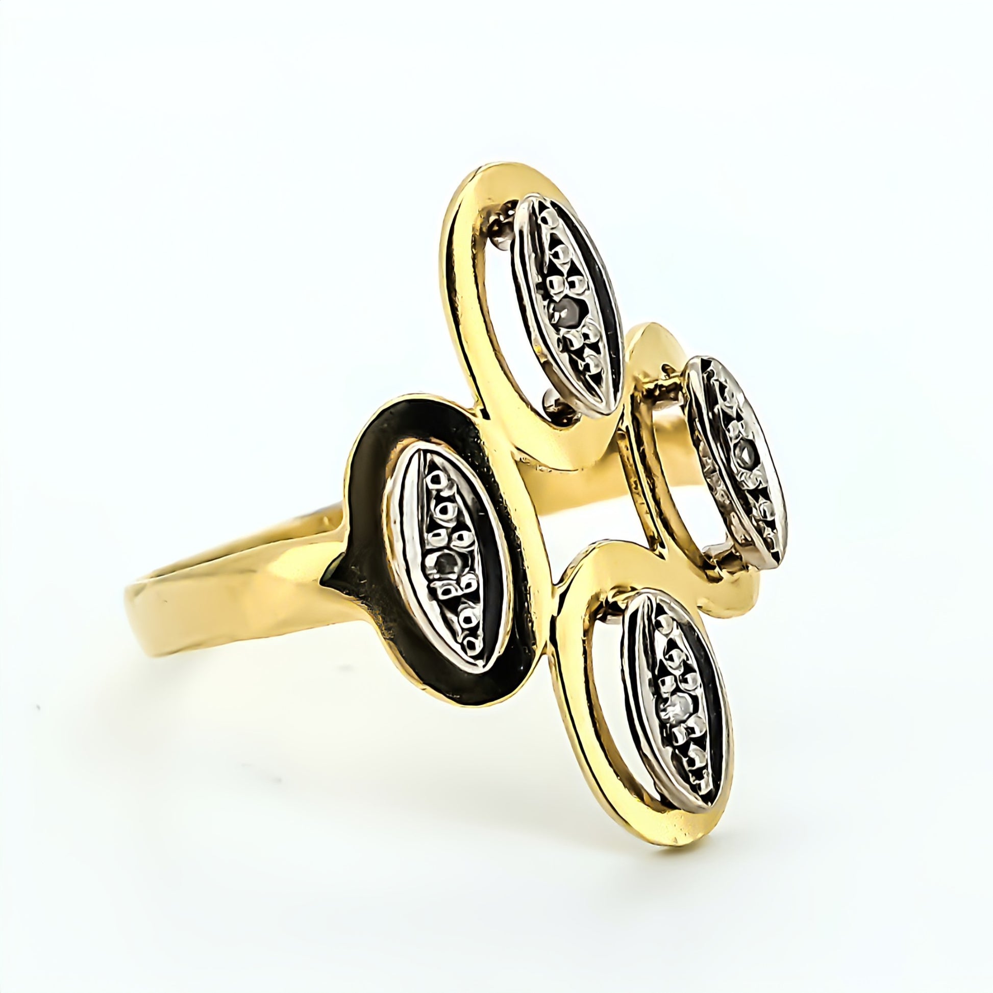 Anel Monix Quatttre Feiulles - 3,1g