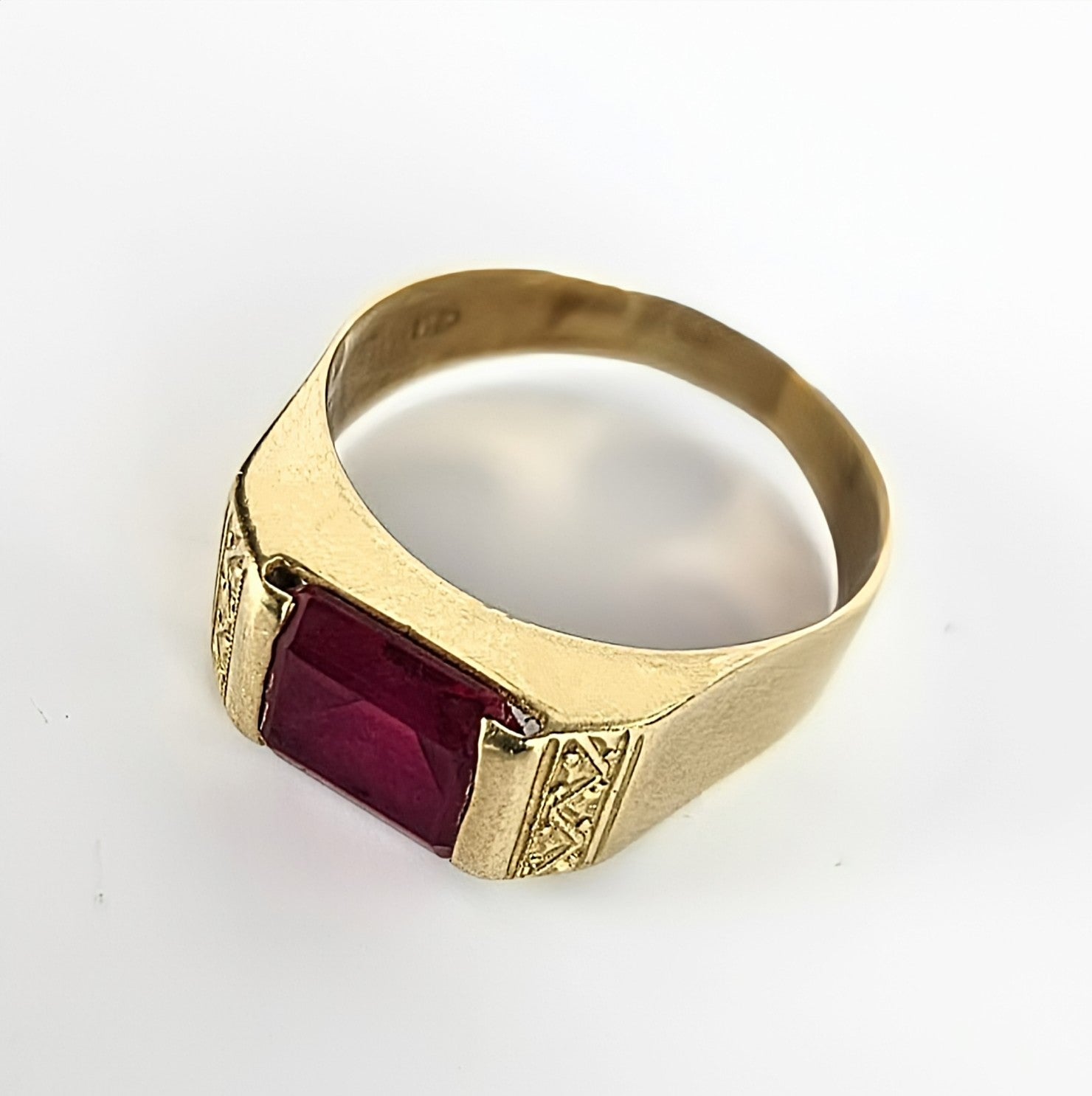 Anel Monix Rubrum Signum