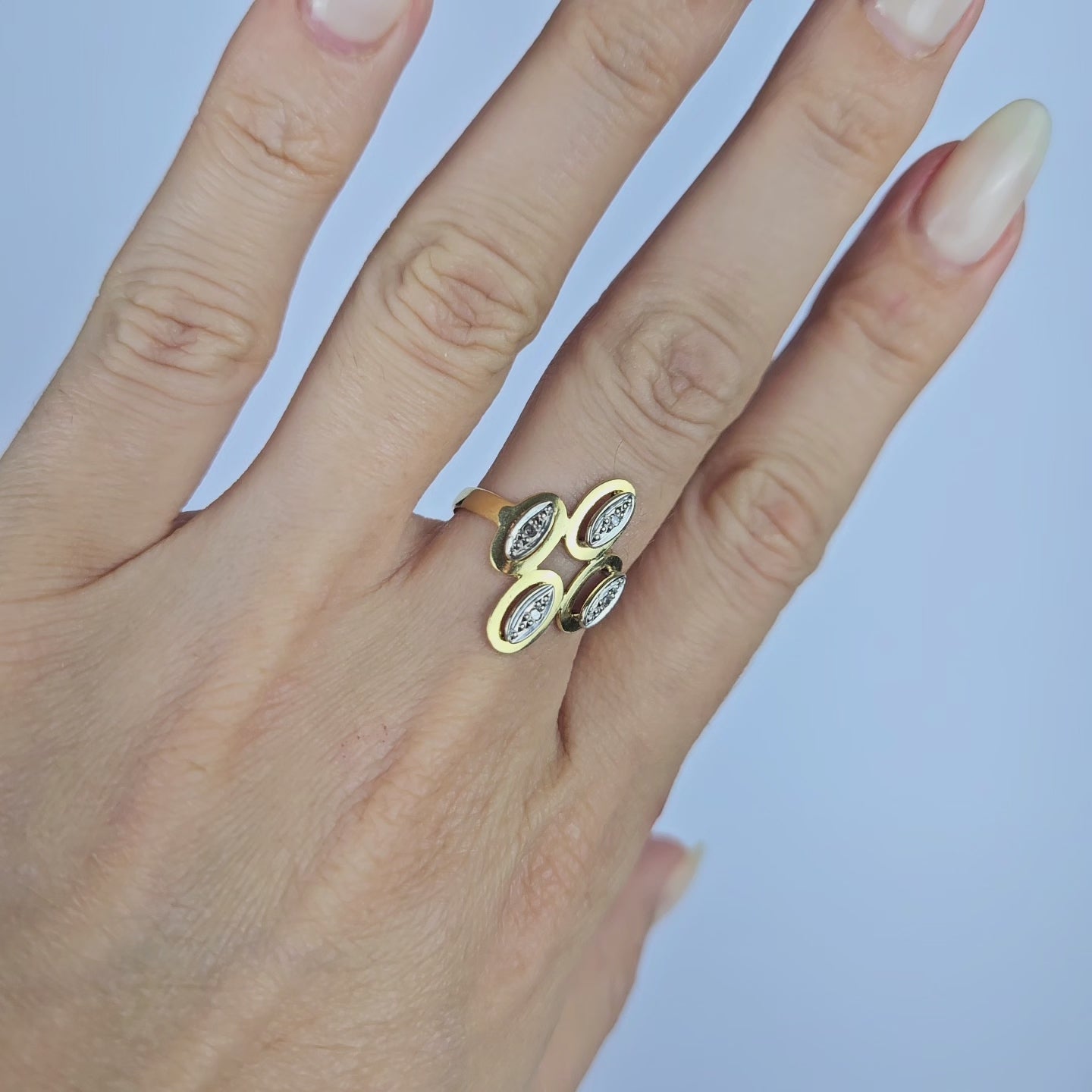 Anel Monix Quatttre Feiulles - 3,1g